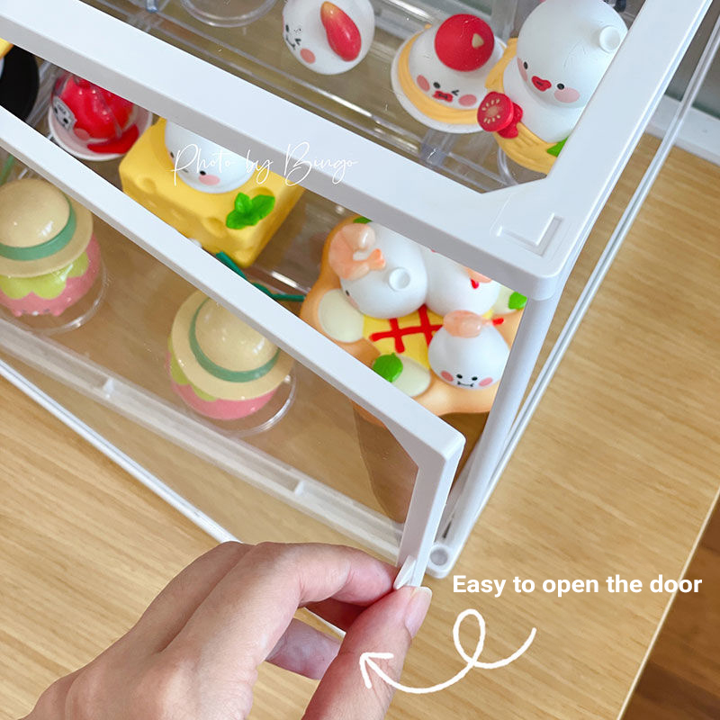 Transparent display cabinet, glass doll storage box