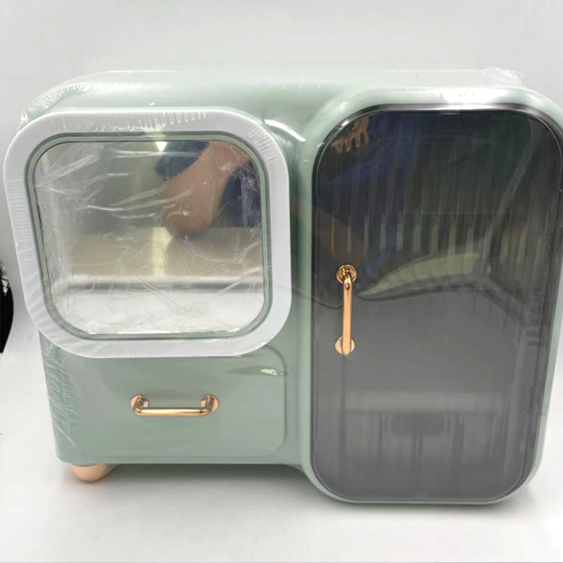 Cosmetics storage box with mirror 